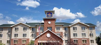 Best Western Plus Gateway Inn & Suites