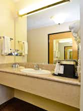 Hotel Best Western Plus Vineyard Inn photo 3