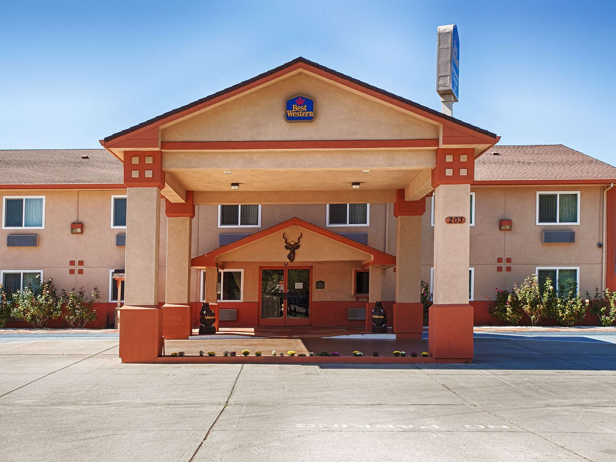 Best Western Antelope Inn & Suites