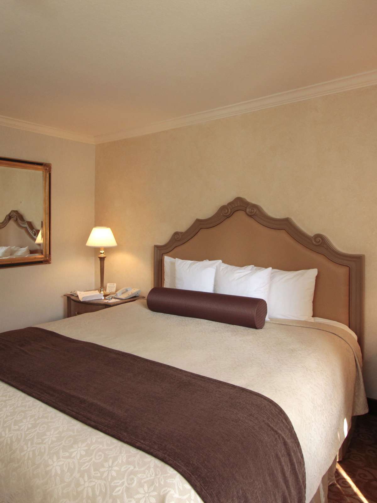 Hotel Best Western Posada Royale Hotel & Suites photo 1