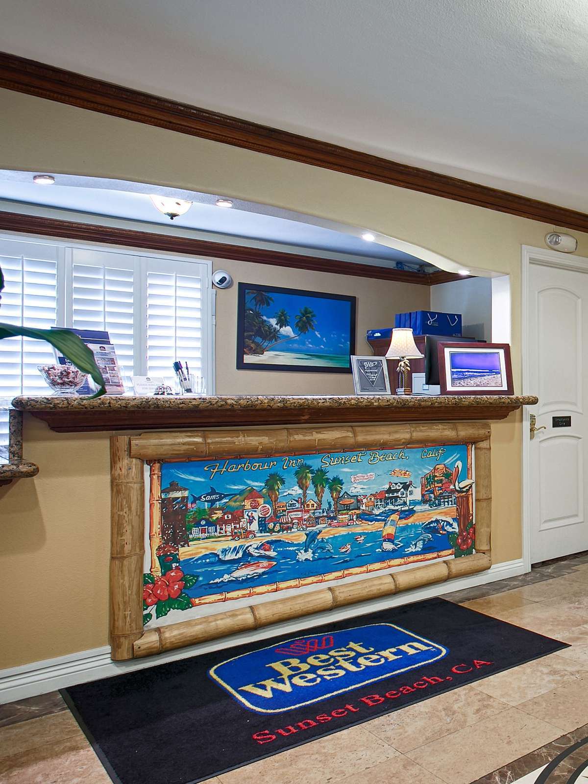 Hotel Best Western Harbour Inn & Suites Huntington - Sunset Beach photo 4