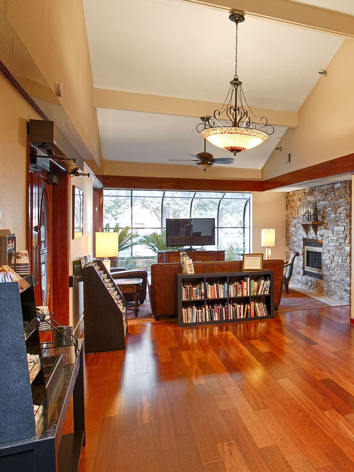 Hotel Best Western Plus Forest Park Inn photo 4