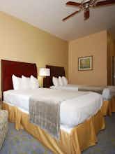 Hotel Best Western Plus Wasco Inn & Suites photo 1