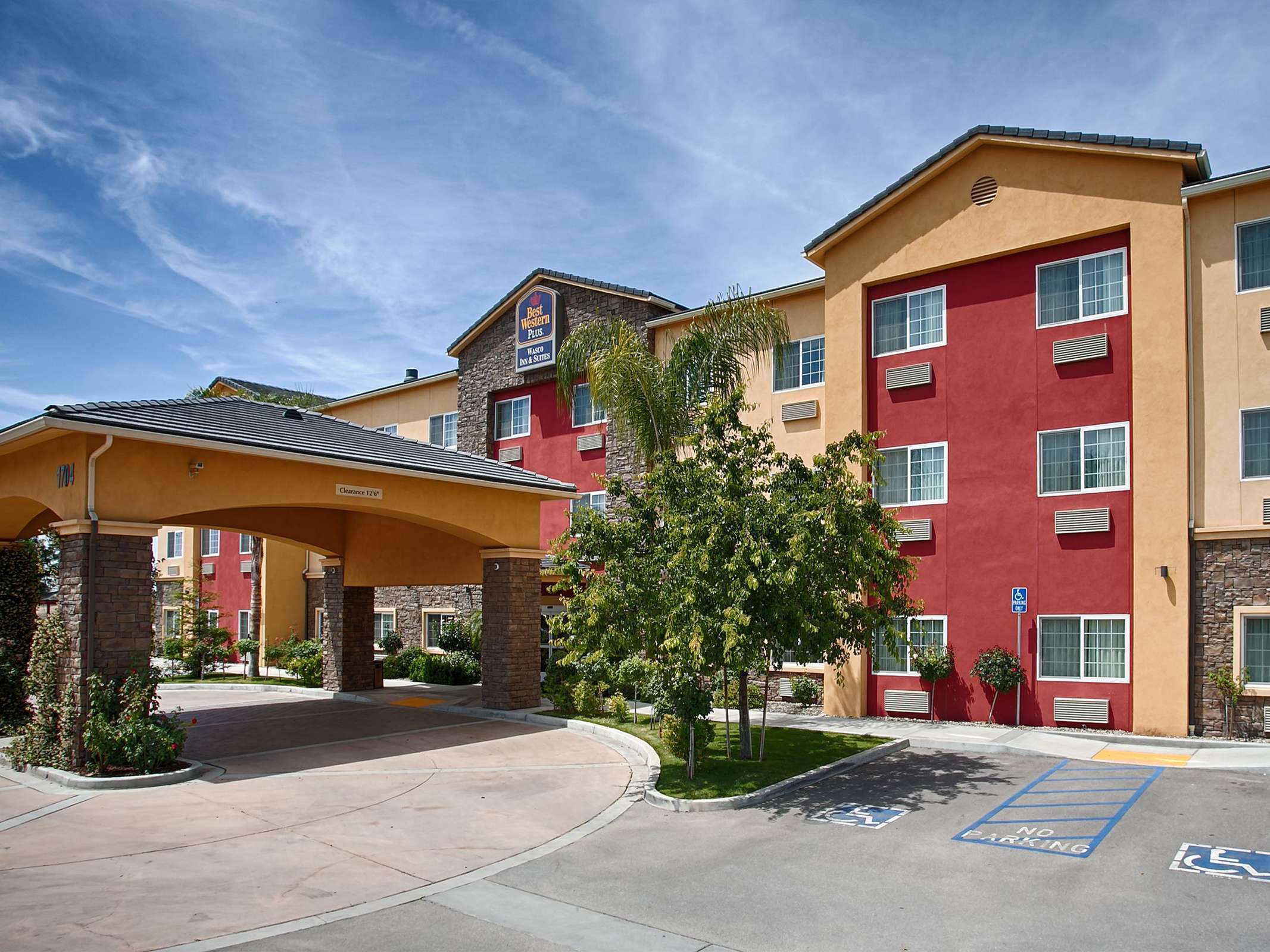 Best Western Plus Wasco Inn & Suites