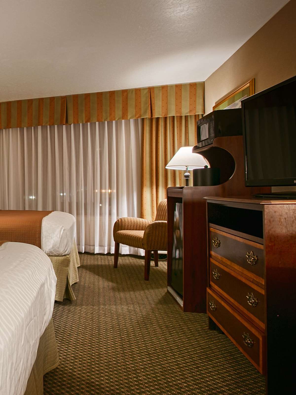 Hotel Best Western Plus Heritage Inn photo 2