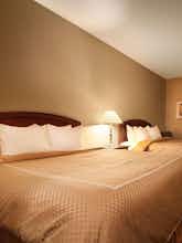 Hotel Best Western Plus New England Inn & Suites photo 1