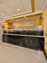 Hotel Best Western Plus New England Inn & Suites photo 5