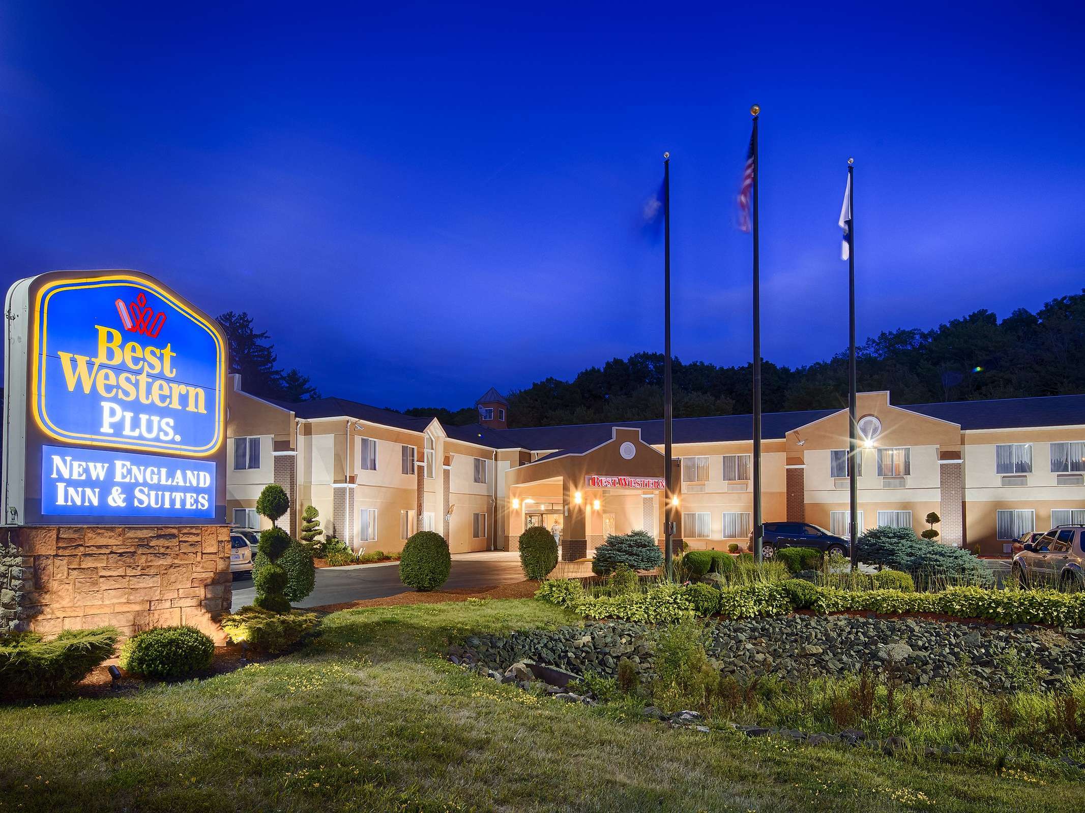Best Western Plus New England Inn & Suites