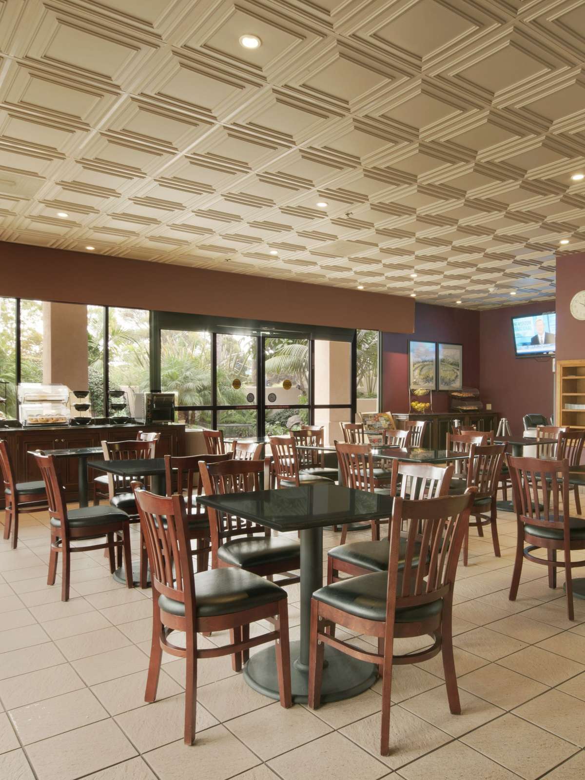 Hotel BEST WESTERN PLUS South Coast Inn photo 5