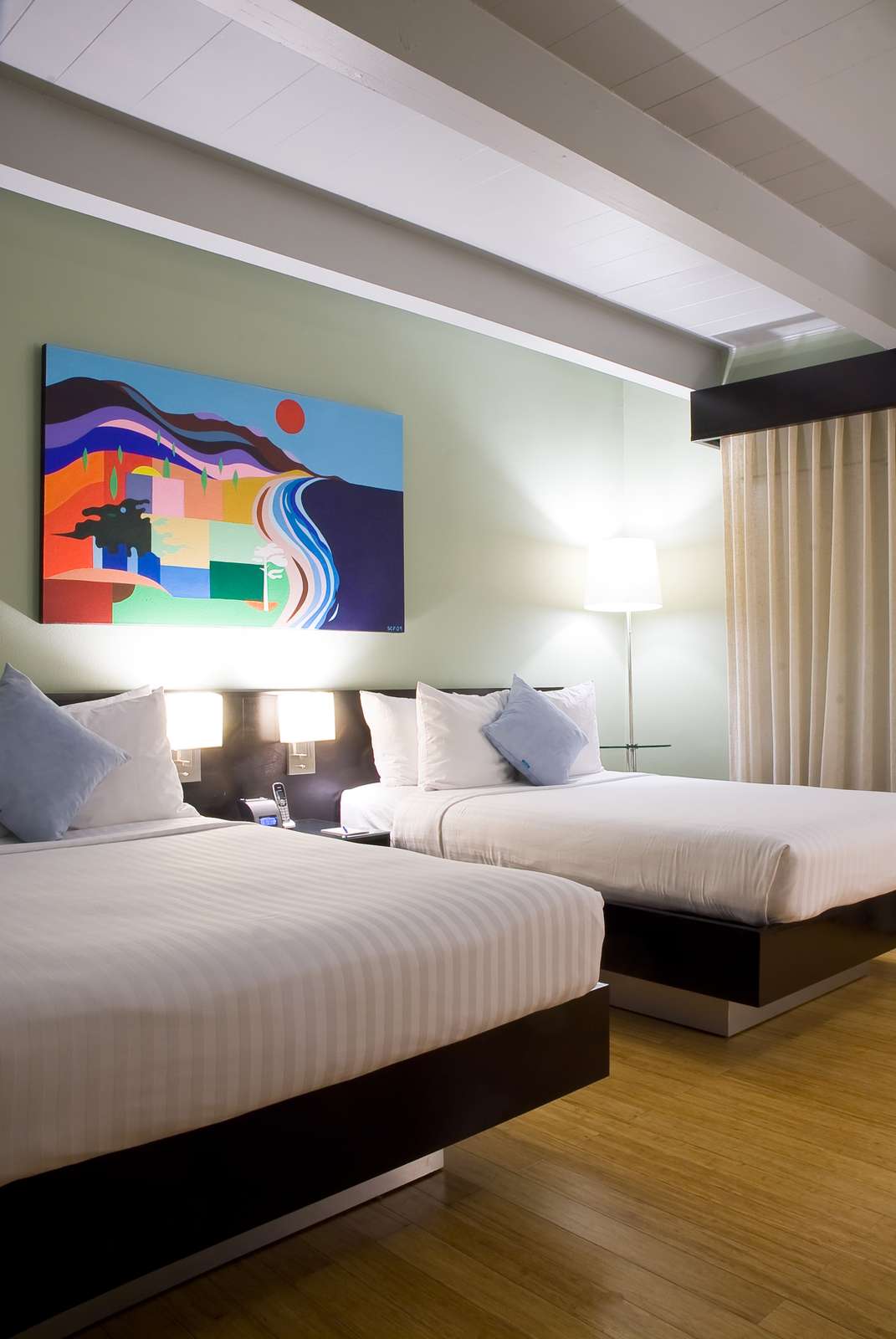 Hotel Hotel Current photo 3