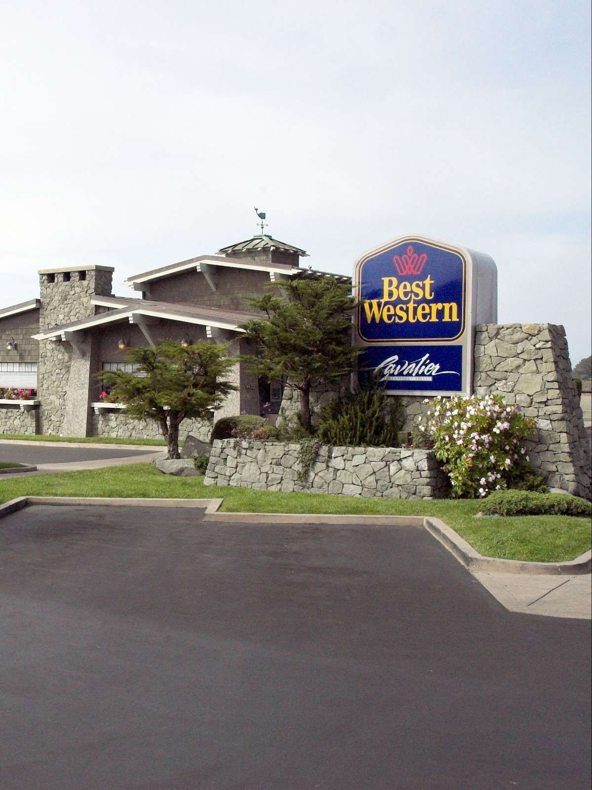 Hotel Best Western Plus Cavalier Oceanfront Resort photo 4