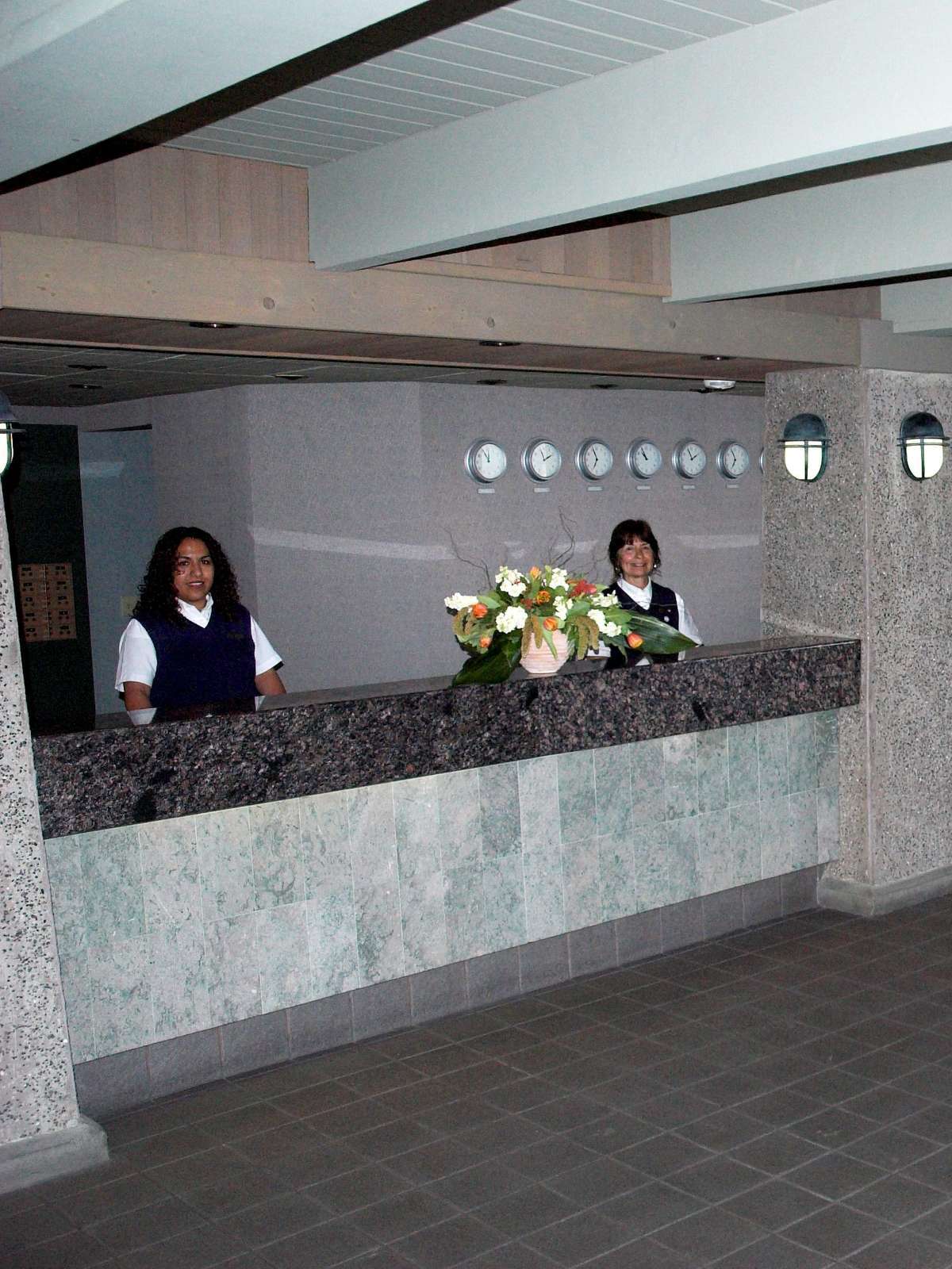 Hotel Best Western Plus Cavalier Oceanfront Resort photo 2