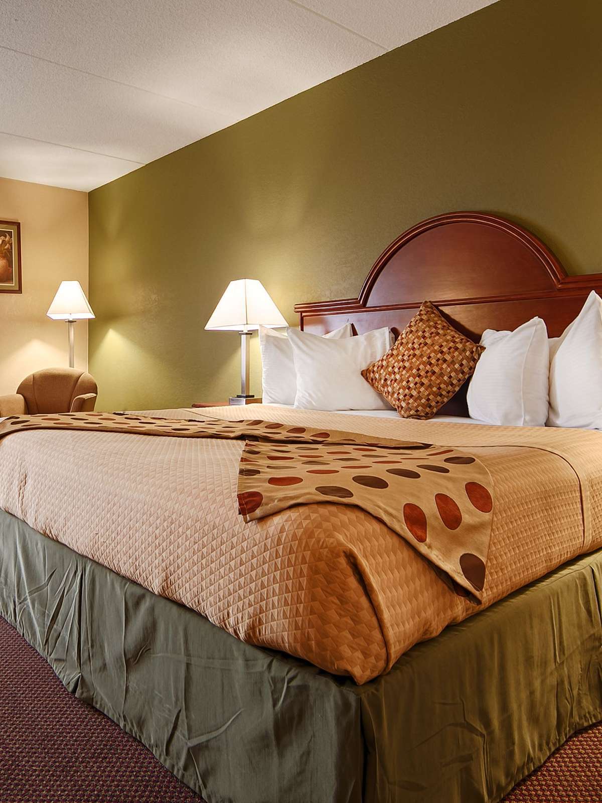 Hotel Best Western Luxbury Inn Fort Wayne photo 1