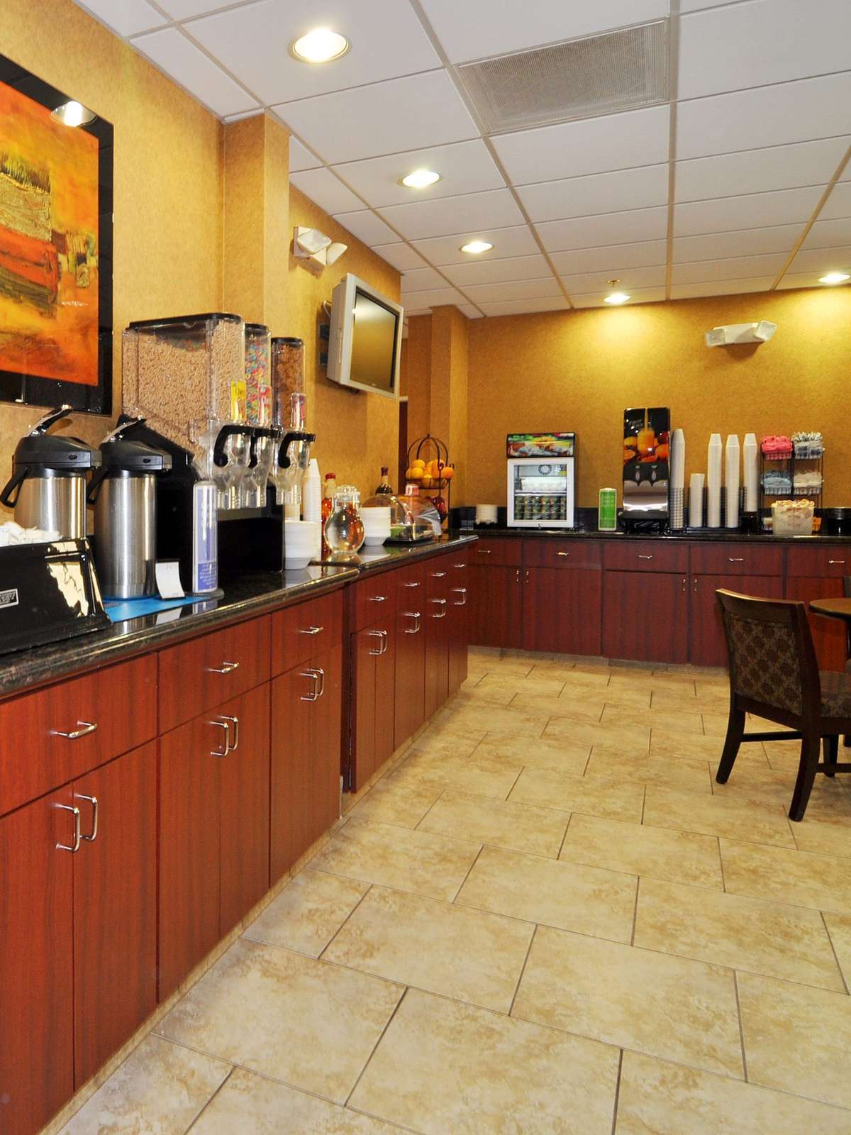 Hotel Best Western Plus Long Beach Convention Center photo 3