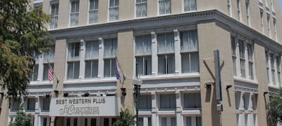 Best Western Plus St. Christopher Hotel