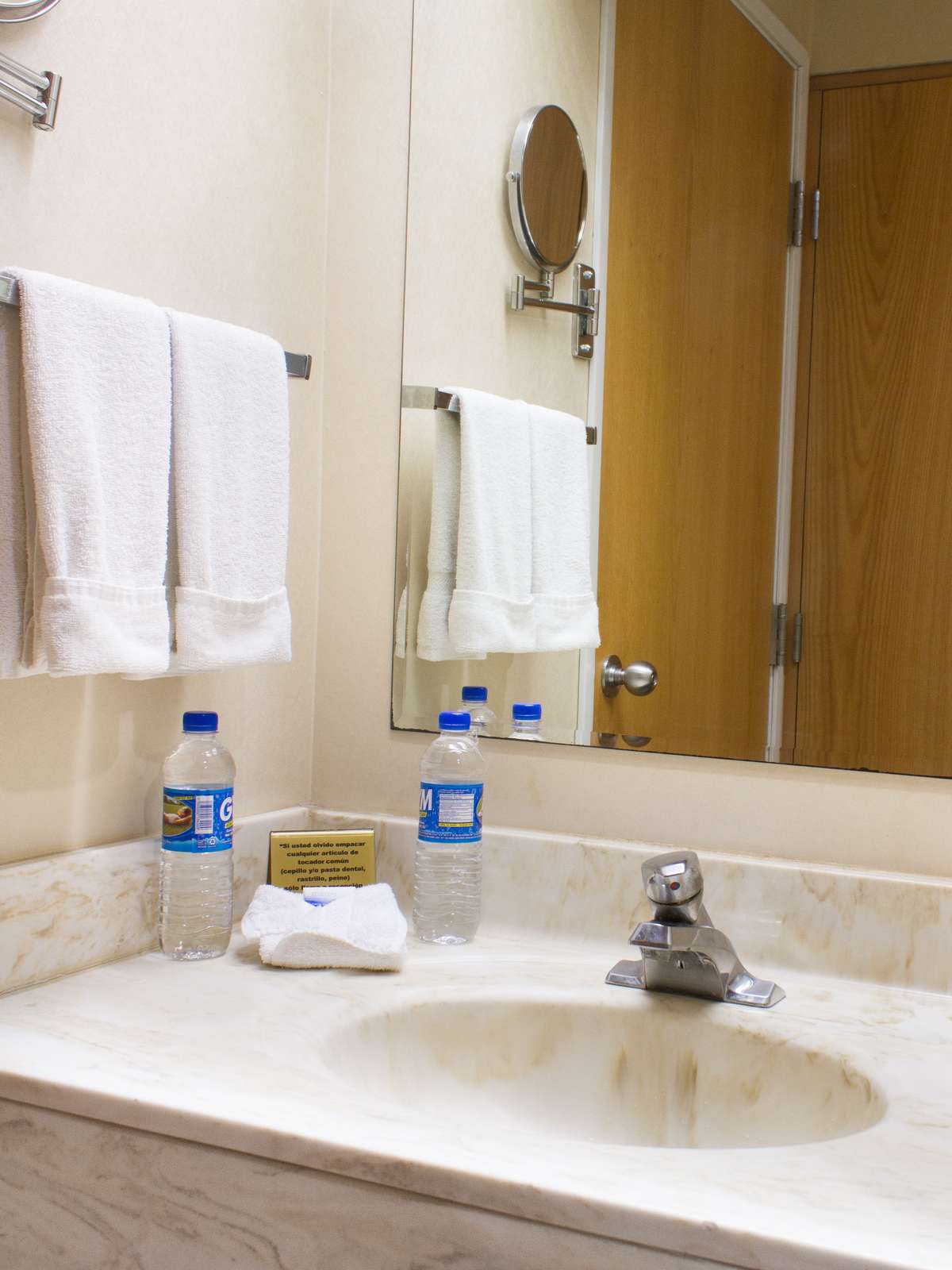 Hotel Best Western Plus Monterrey Airport photo 2