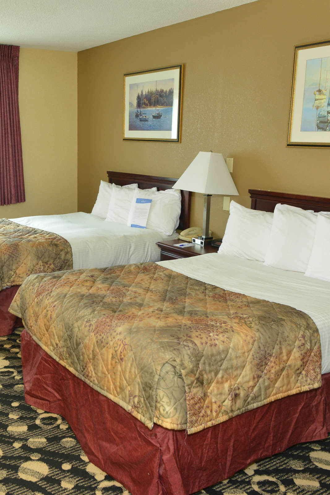 Hotel Baymont Inn & Suites Branford photo 3