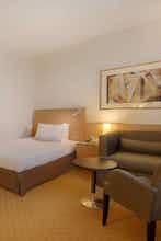 Hotel NH Bologna Villanova photo 4