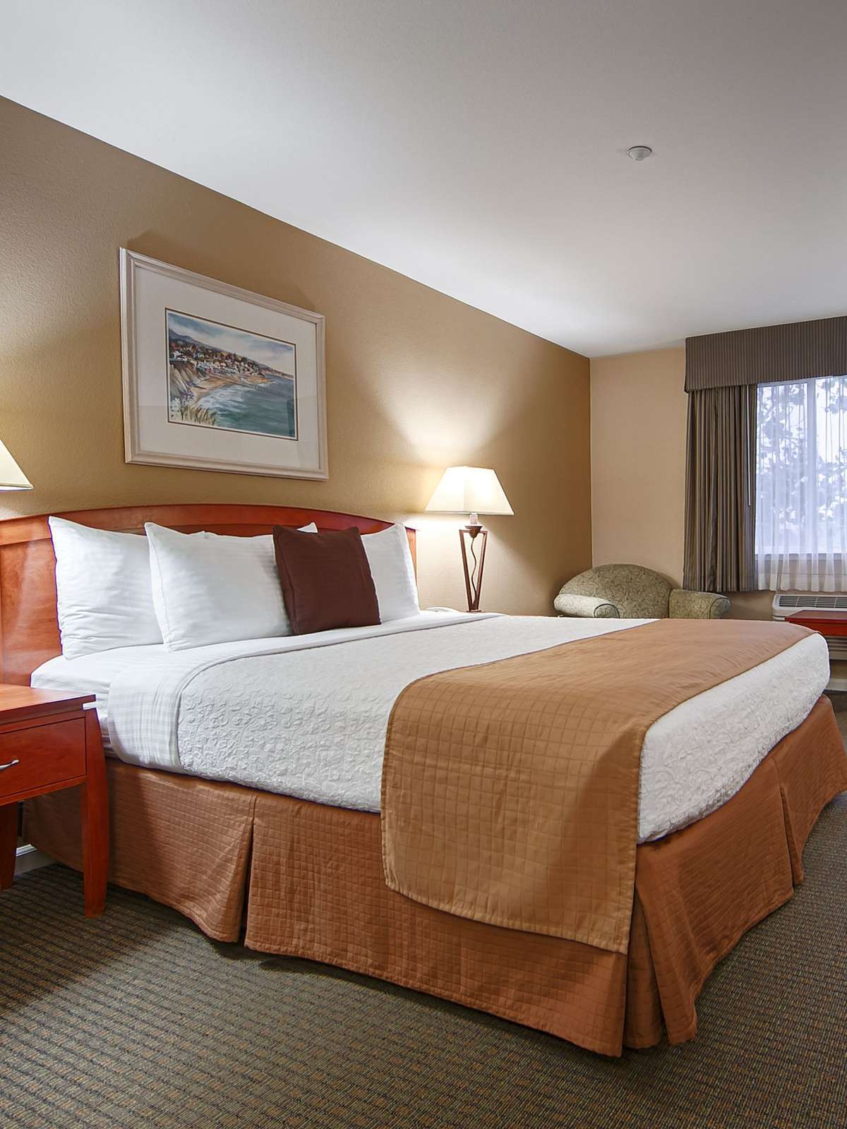 Best Western Plus Capitola By-the-Sea Inn & Suites