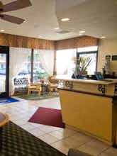 Hotel Best Western Plus Carriage Inn photo 3