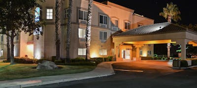 Best Western Plus Villa Del Lago Inn