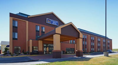 Best Western Plus Kansas City Airport-KCI East