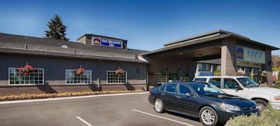 Best Western Oak Meadows Inn