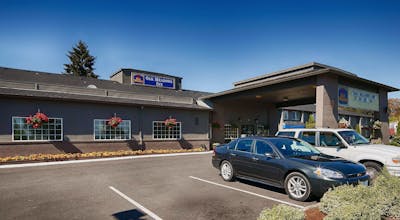Best Western Oak Meadows Inn
