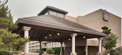 Best Western Plus Agate Beach Inn