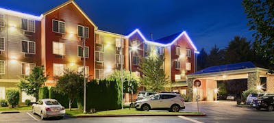 Best Western Plus Vancouver Mall Dr. Hotel & Suites