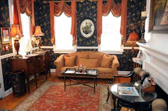Hotel Elliott House Inn photo 1