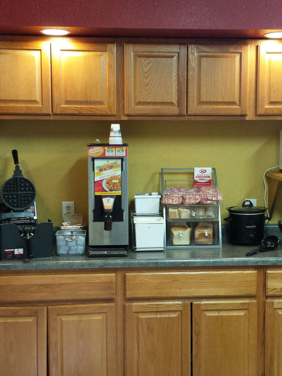 Hotel Super 8 Kingdom City photo 5