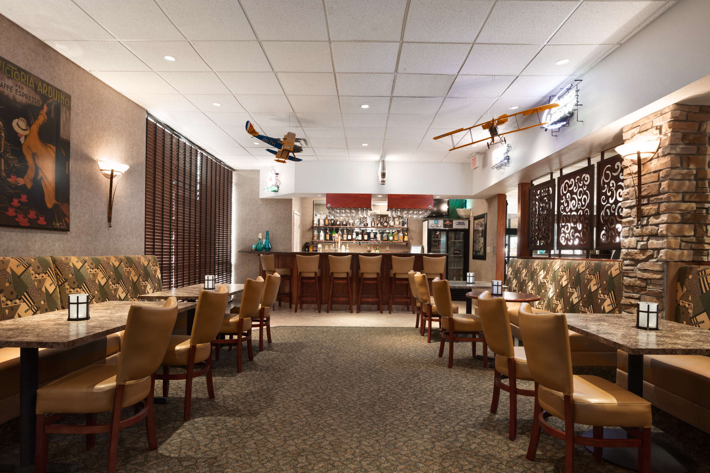 Hotel Wyndham Garden Wichita Downtown photo 1