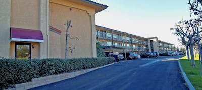 Best Western Plus Executive Inn