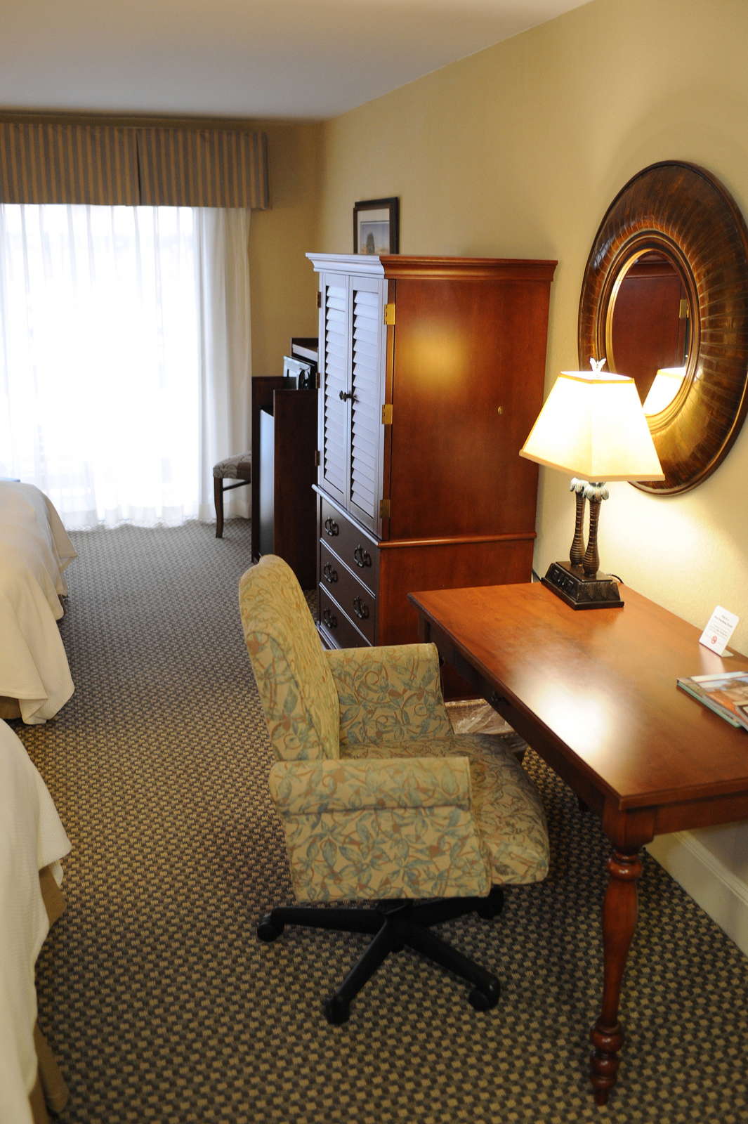 Hotel Shem Creek Inn photo 5