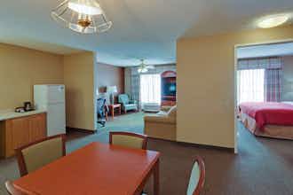 Hotel Country Inn & Suites Bel Air Aberdeen photo 5