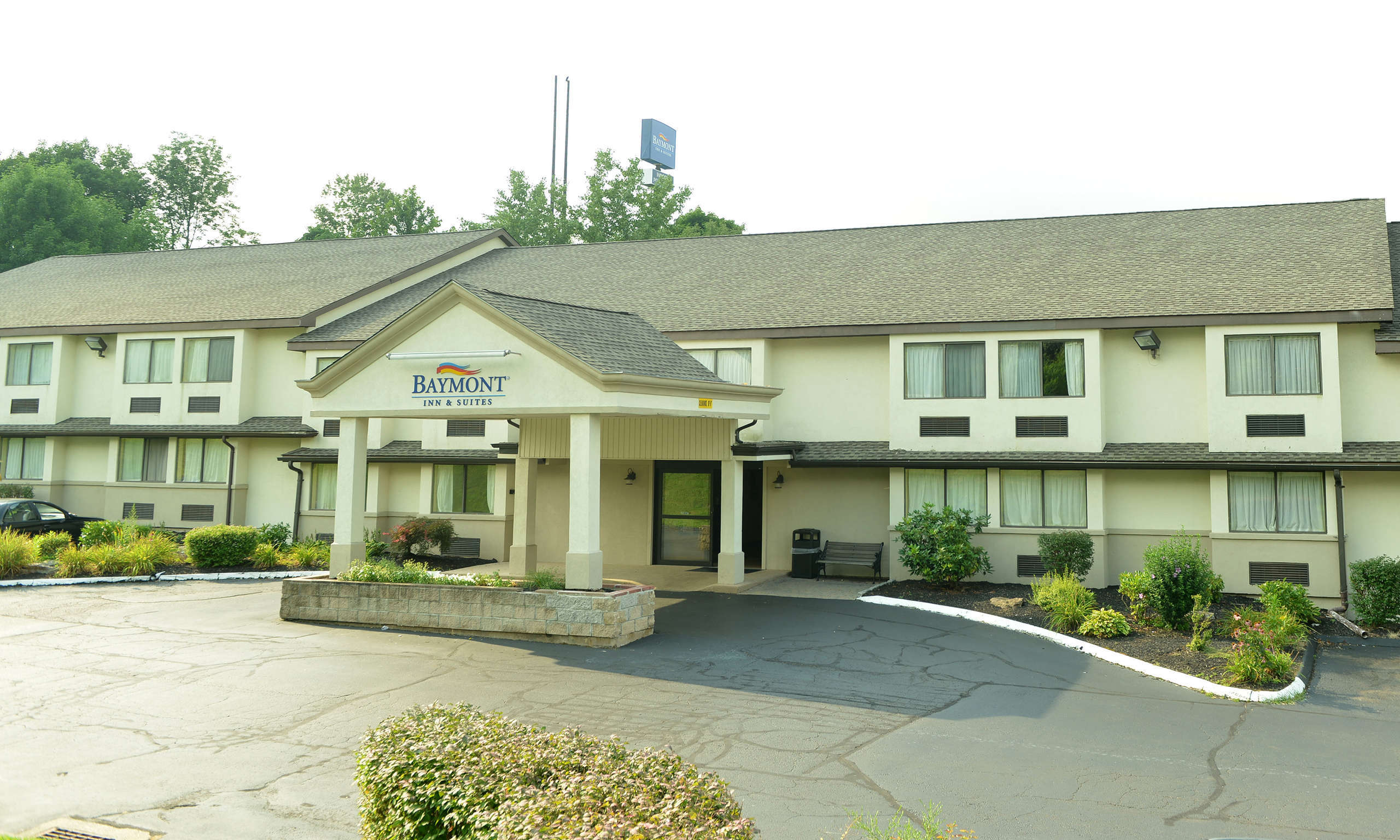 Baymont Inn & Suites Branford