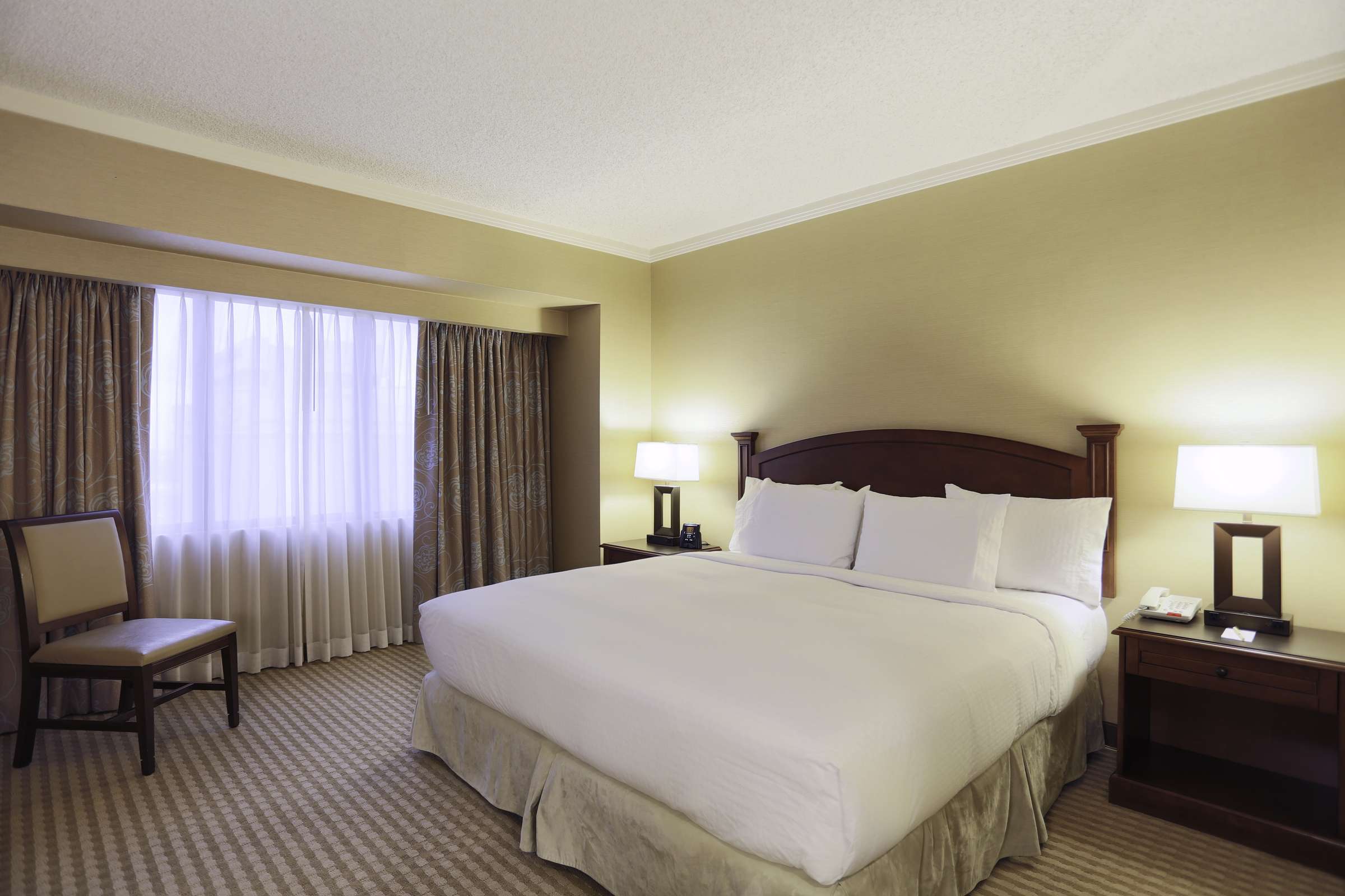 Hotel Doubletree Suites Downtown photo 2