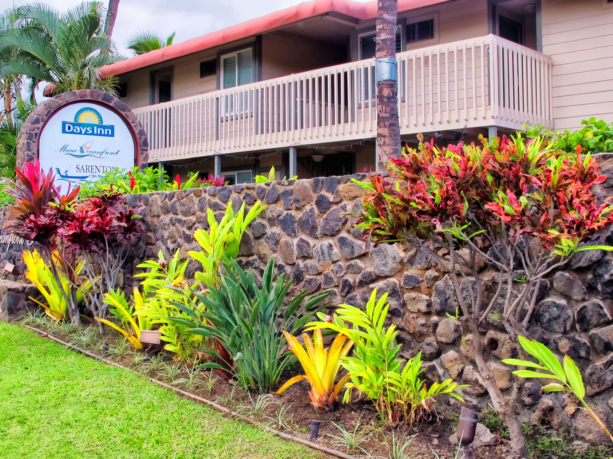 Days Inn Maui Oceanfront