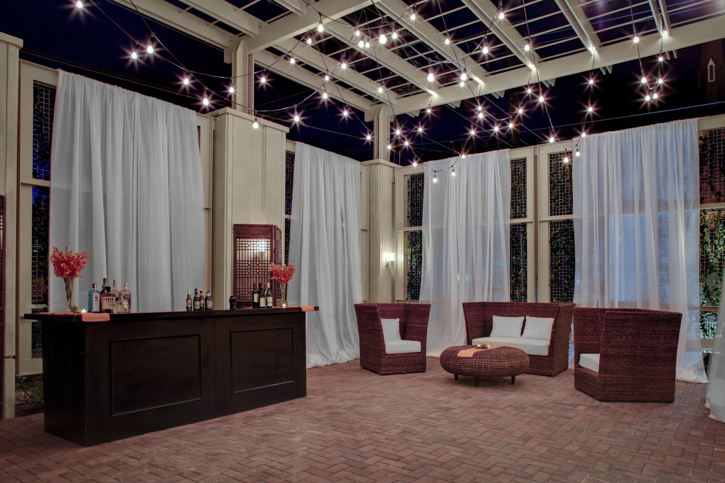 Hotel Courtyard Historic District photo 3