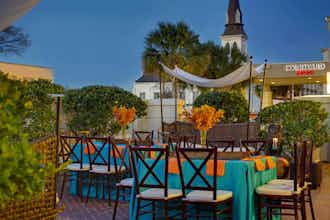 Hotel Courtyard Historic District photo 2