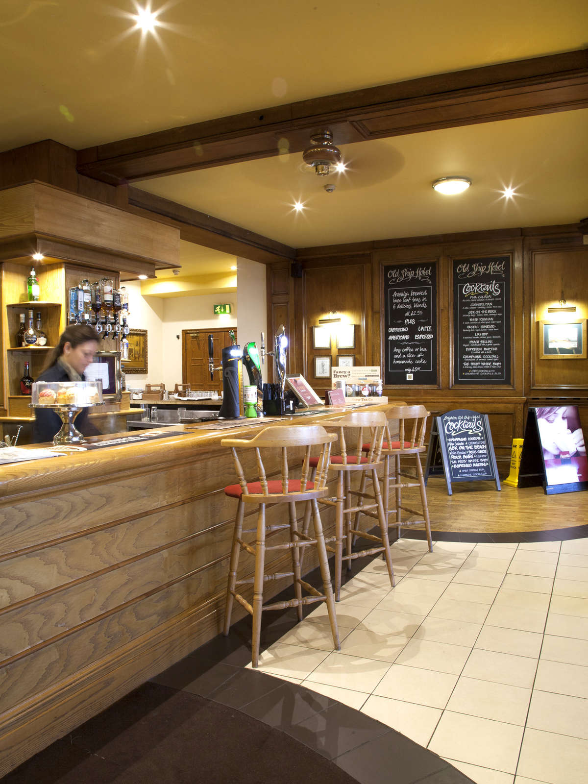 Hotel The Old Ship Hotel photo 4