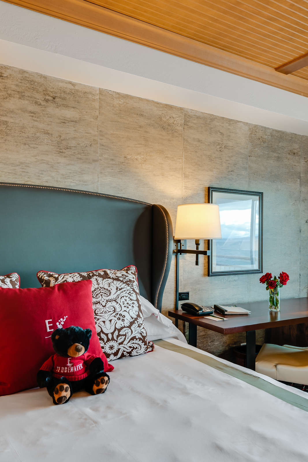 Hotel The Edgewater, A Noble House Hotel photo 2