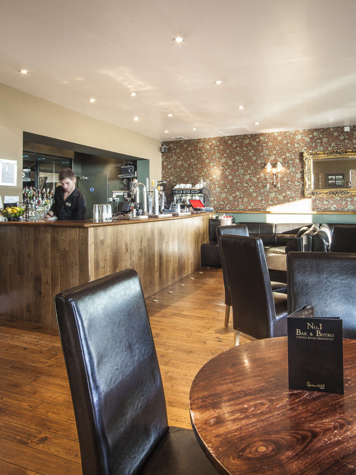 Hotel Queens Hotel photo 4