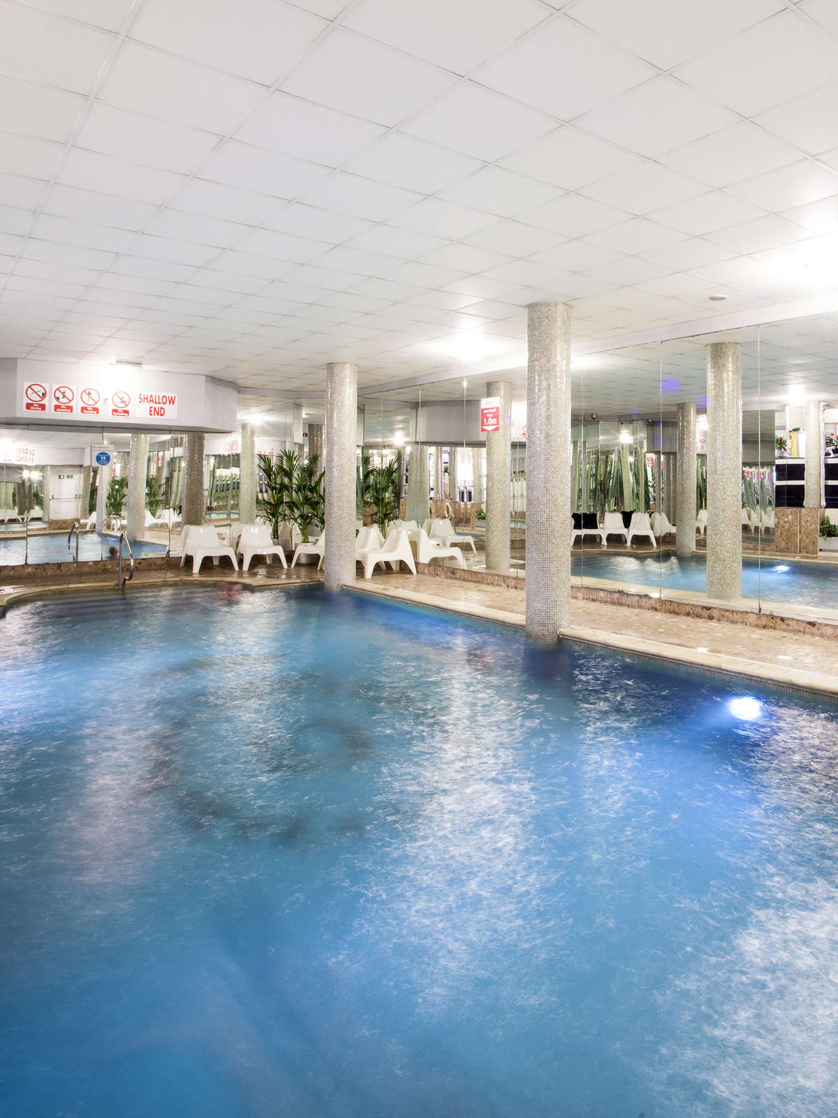 Hotel Queens Hotel photo 2