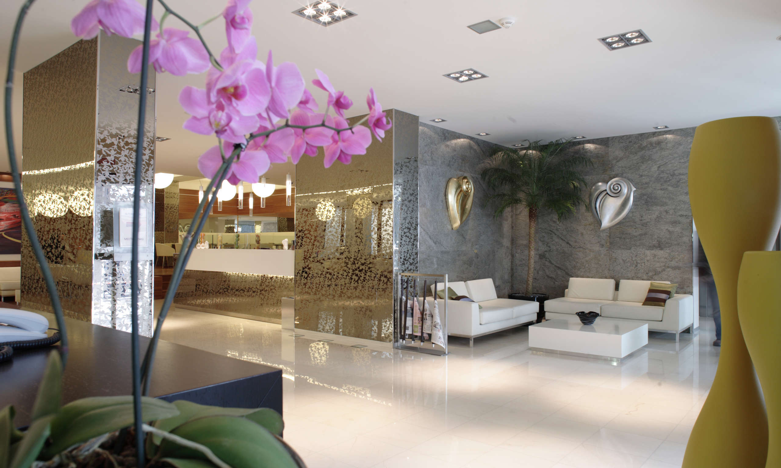 4 Viale Masini Hotel Design