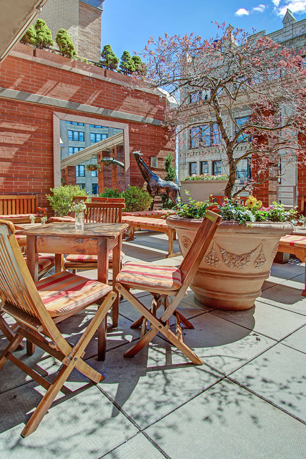 Hotel Hotel Giraffe photo 1