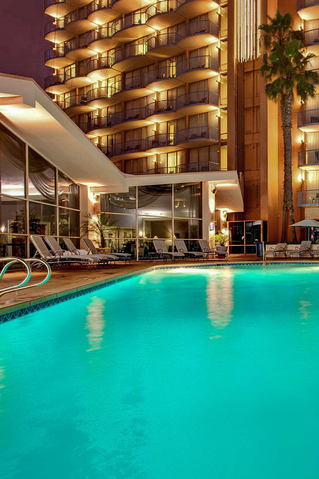 Hotel Wyndham San Diego Bayside photo 1