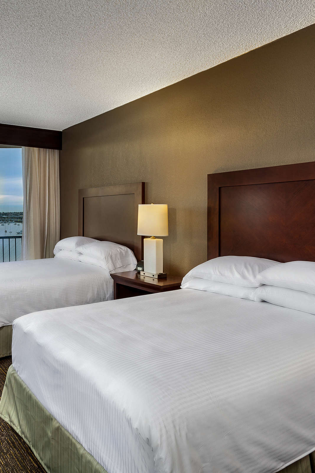 Hotel Wyndham San Diego Bayside photo 2