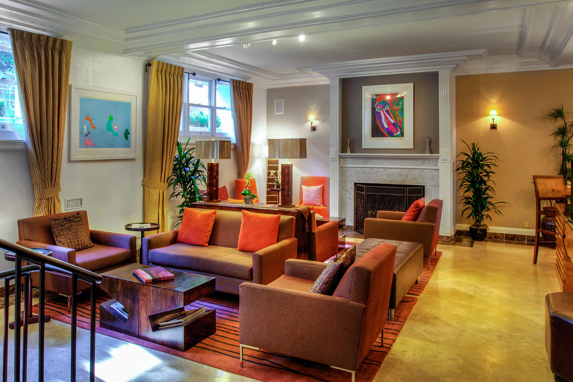 Executive Hotel Vintage Court